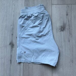 Lululemon Pace Breaker Linerless Short 7" Size L